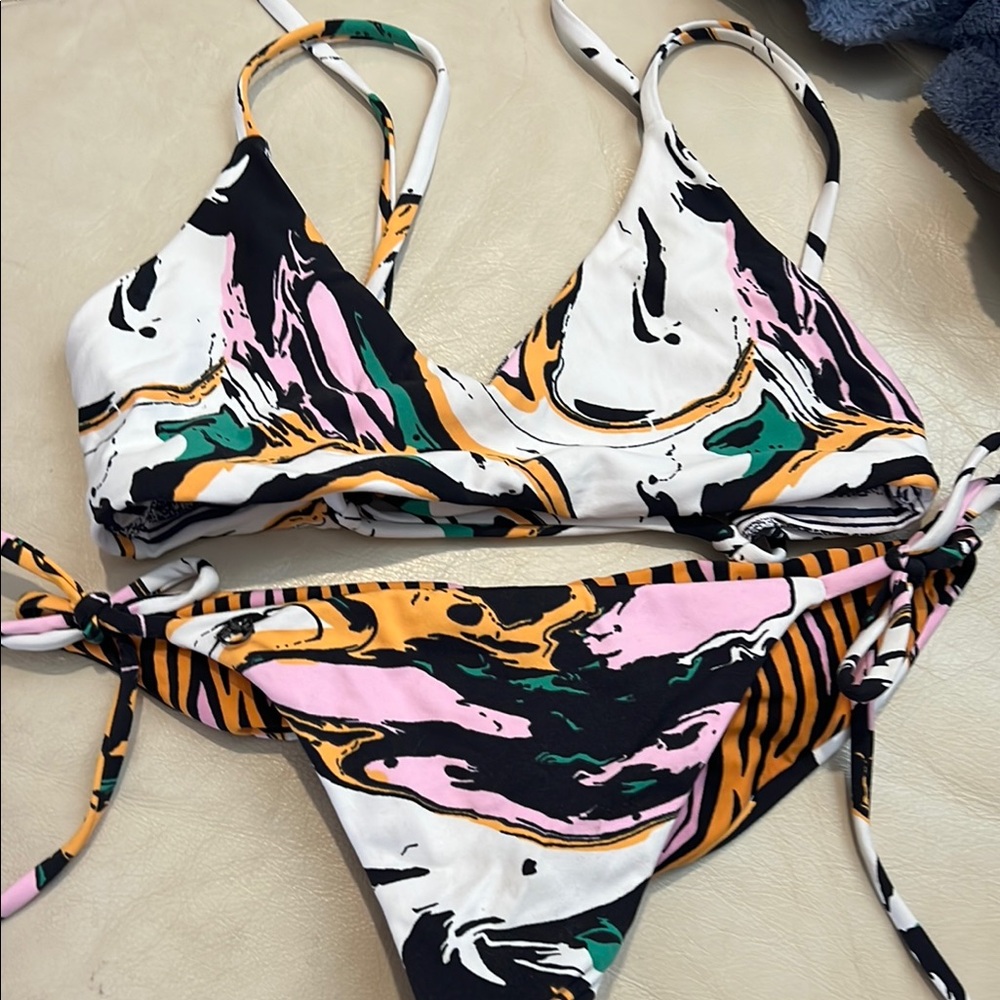 Multicolor Abstract Bikini Set